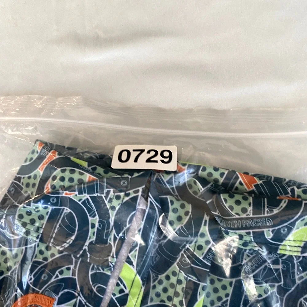 The North Face Board Shorts Mens 38‎ Blue Carabiner Print Hybrid Swimming Trunks
